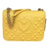 Immagine di LOVE MOSCHINO BORSA DA SPALLA CHIUSA DA PATTA 3 DIVISORI trapuntat giallo JC4000