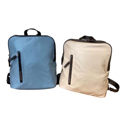 Immagine di MANDARINA DUCK BORSA DONNA ZAINO con 2 divisori chiusi da cerniera COLORS VCT08