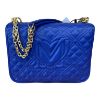 Immagine di LOVE MOSCHINO BORSA DA SPALLA CHIUSA DA PATTA 3 DIVISORI trapuntato BLU JC4000