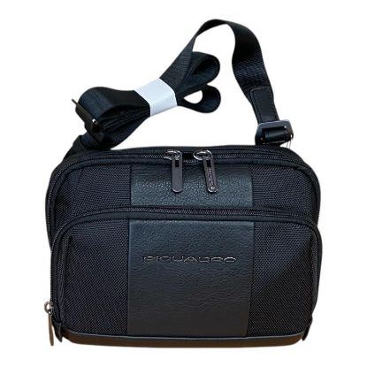 Immagine di PIQUADRO Borsello uomo ORIZZONTALE in tessuto riciclato per iPad®mini CA6646BR2