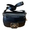 Immagine di Armani Exchange Borsa Sacca Piccola a tracolla chiusa con PATTA pattina 949170